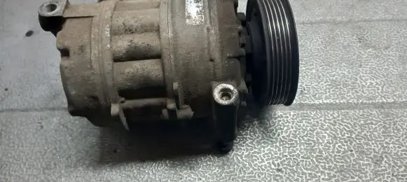 Audi A4 S4 B6 8E 8H Air conditioning (A/C) compressor (pump)