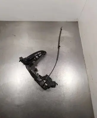 Ford S-MAX Front door lock 8M2AR21812AA A048317