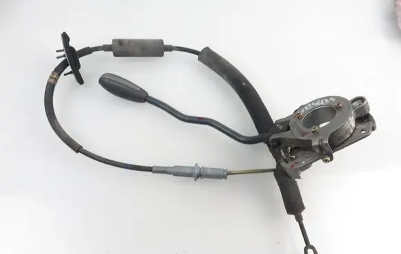 KIA Carens II Gear shifter/selector