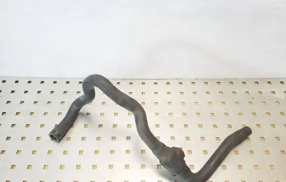 BMW 5 E39 Engine coolant pipe/hose 8378951