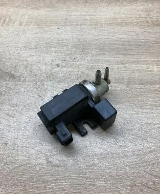 Opel Vectra C Vacuum valve 897219 721903139