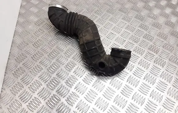 Audi A6 S6 C4 4A Turbo air intake inlet pipe/hose 4A0145747A