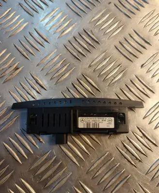 Mercedes-Benz C W204 Parking PDC sensor display screen 56046087AA 402031004 A2045420323