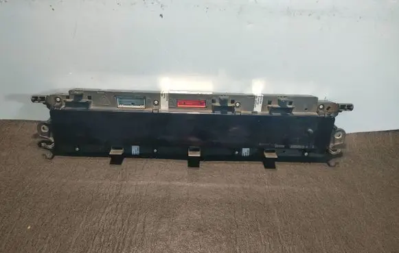 Renault Scenic II - Grand scenic II Speedometer (instrument cluster) 8200107954C 216689408 NS02240733