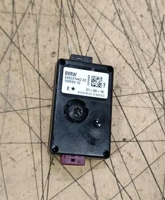 BMW 3 F30 F35 F31 Antenna control unit EA923144202 EA9231442 9231442