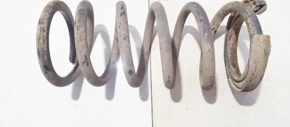Mitsubishi Space Wagon Rear coil spring