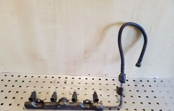 Toyota Corolla E120 E130 Fuel main line pipe