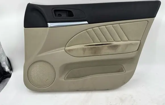 Alfa Romeo 159 Front door card panel trim B835