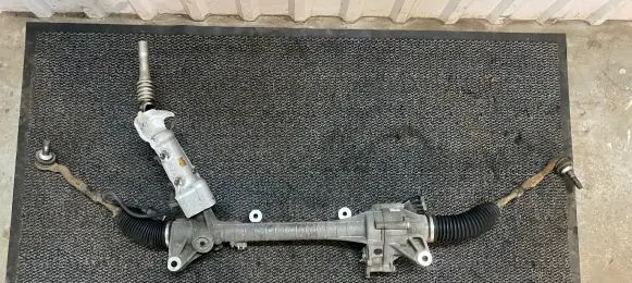 BMW 5 F10 F11 Steering rack 685004401