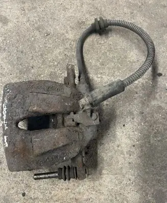 Fiat Ulysse Front brake caliper