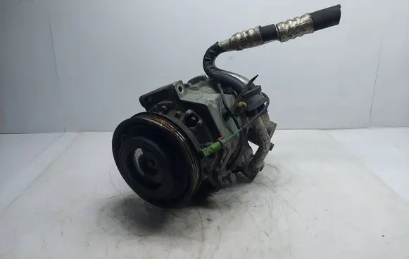 Volkswagen PASSAT B5 Air conditioning (A/C) compressor (pump) 8D0260808 7SBU16C