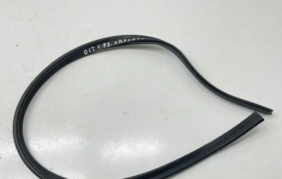 Skoda Octavia Mk3 (5E) Engine compartment rubber 5E0823723A