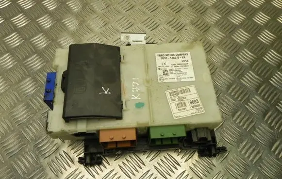 Ford Galaxy Fuse box set 7G9714A073XA K731