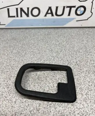 BMW 3 E36 Front door handle cover 1960645