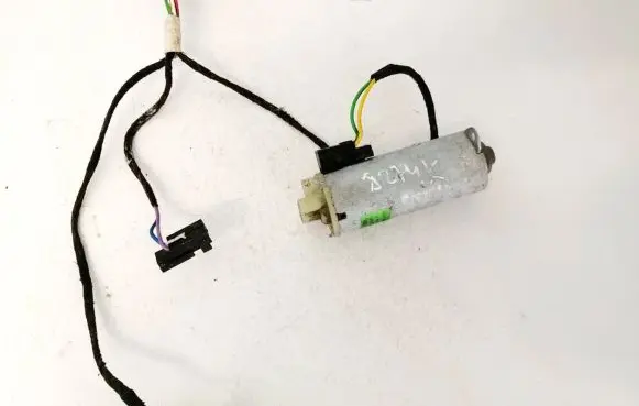 Volvo S80 Seat adjustment motor 0130002491
