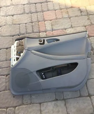 Mercedes-Benz CLS C219 Front door card panel trim 6914612