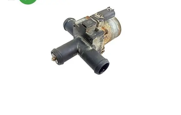 Mercedes-Benz E W211 Webasto circulation pump for autonomous heater A0005062864 1147412163 67748B