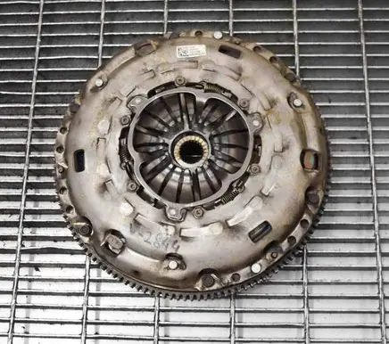 Audi Q3 8U Clutch set kit 022141031S 03L141016S