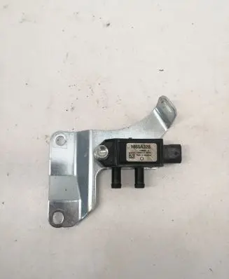 Mitsubishi Outlander Exhaust gas pressure sensor 1865A328