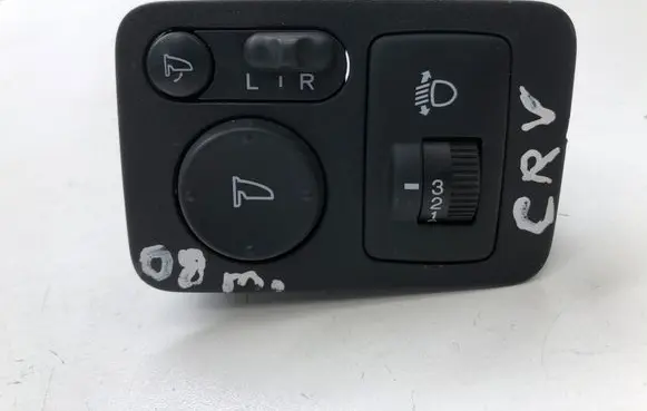 Honda CR-V Headlight level height control switch M31062