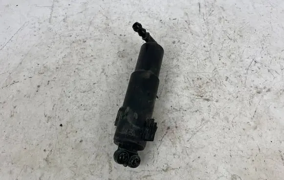 Audi RS5 Headlight washer spray nozzle 8K0955102
