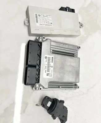BMW 5 E60 E61 Engine ECU kit and lock set 7802266 61356943797
