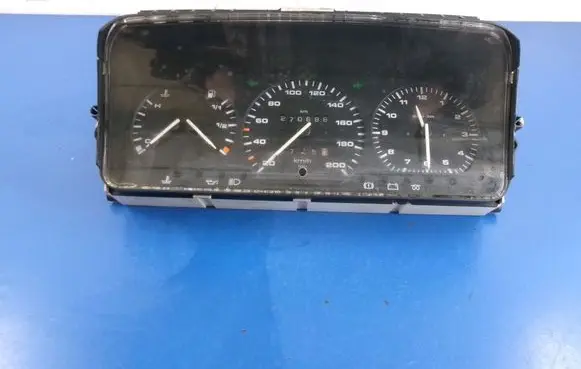 Volkswagen Transporter - Caravelle T4 Speedometer (instrument cluster) 701919033DK