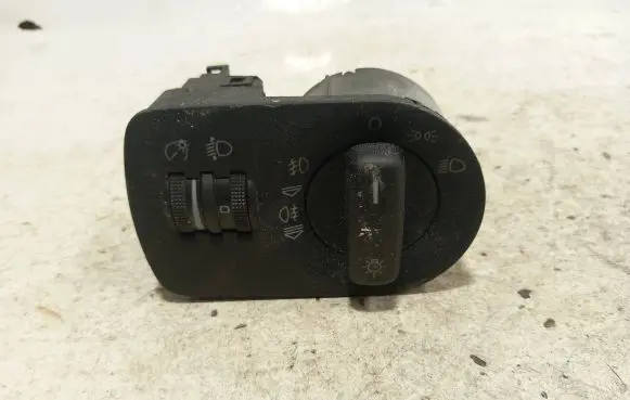 Audi A3 S3 8P Light switch 8P2941531L 04056773 1676A