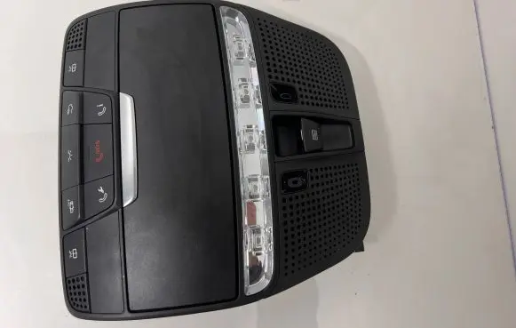 Mercedes-Benz C W205 Front seat light A0009018703