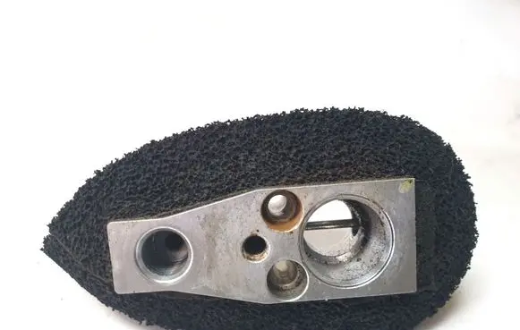 Mazda CX-5 Air conditioning (A/C) expansion valve 