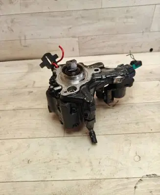 Citroen C5 Fuel injection high pressure pump 9656391680 9424A000A 01261C6CBE