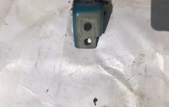 Renault Captur Rear door upper hinge 804000016R