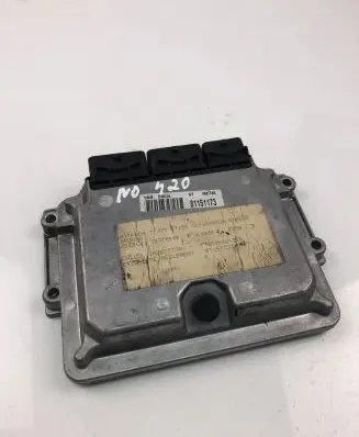Peugeot 406 Engine control unit/module 9635591380