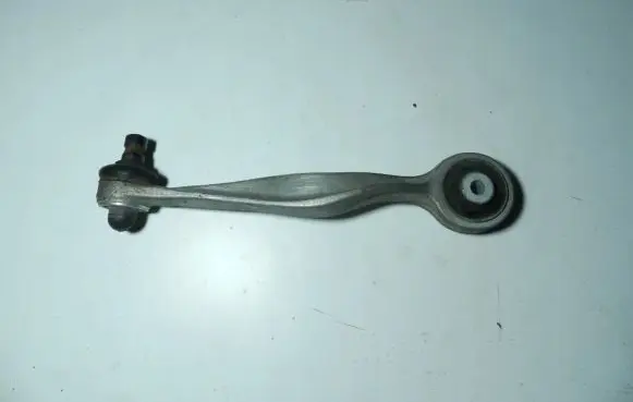 Volkswagen PASSAT B5 Rear upper control arm/wishbone