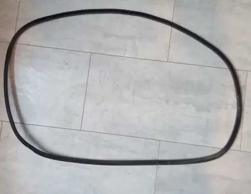 Renault Master III Rubber seal front coupe door 