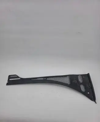 BMW 5 E34 Wiper trim 