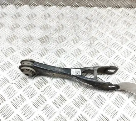 BMW i3 Rear upper control arm/wishbone 6852270