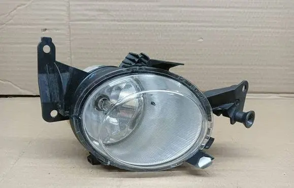 Opel Corsa D Front fog light 13262572 662588537