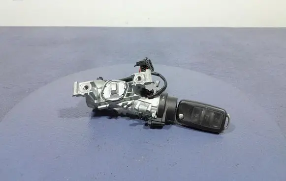 Volkswagen Golf IV Ignition lock 1K0905851B