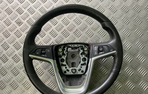 Opel Insignia A Steering wheel 13306885 56LVS4
