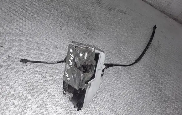 Citroen C3 Front door lock