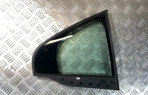 Volvo S80 Rear vent window glass 30779889