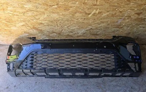 Volkswagen T-Roc Front bumper 2GA807221J