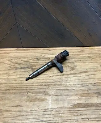 Hyundai i20 (GB IB) Fuel injector 0445110599