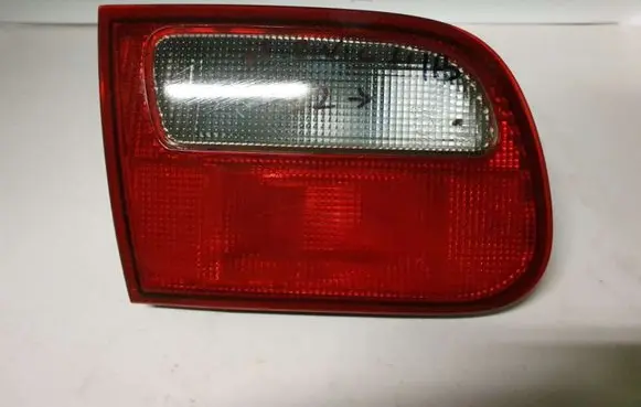 Honda Civic Tailgate rear/tail lights 0431124