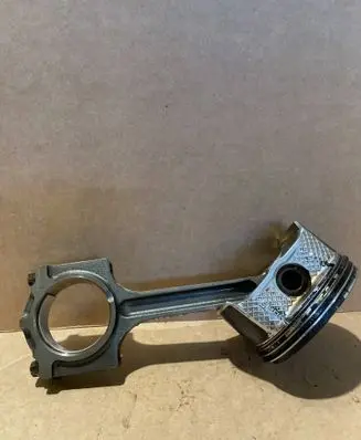 Volvo V50 Piston with connecting rod 