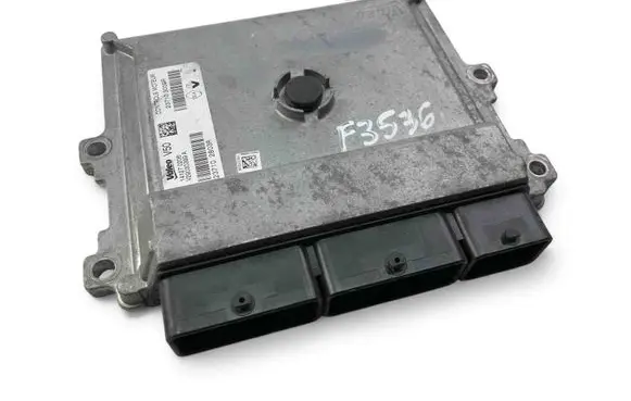 Dacia Sandero Engine control unit/module ECU 237103009R 237102803R