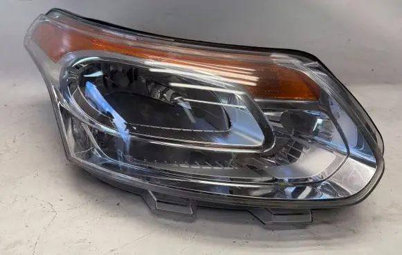 Citroen C3 Picasso Headlight/headlamp 9681806180