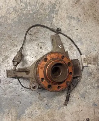 Opel Signum Front wheel hub