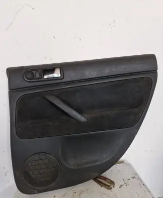 Volkswagen Golf IV Rear door card panel trim